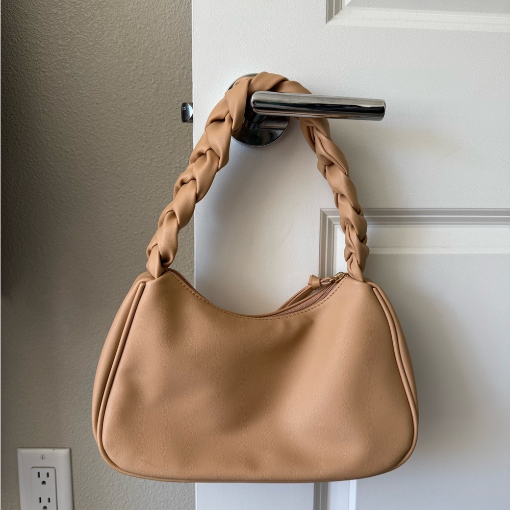 Donated:Elegant Tan Braided Handle Women's Bag - donating 5/7 - Picture 2 of 4
